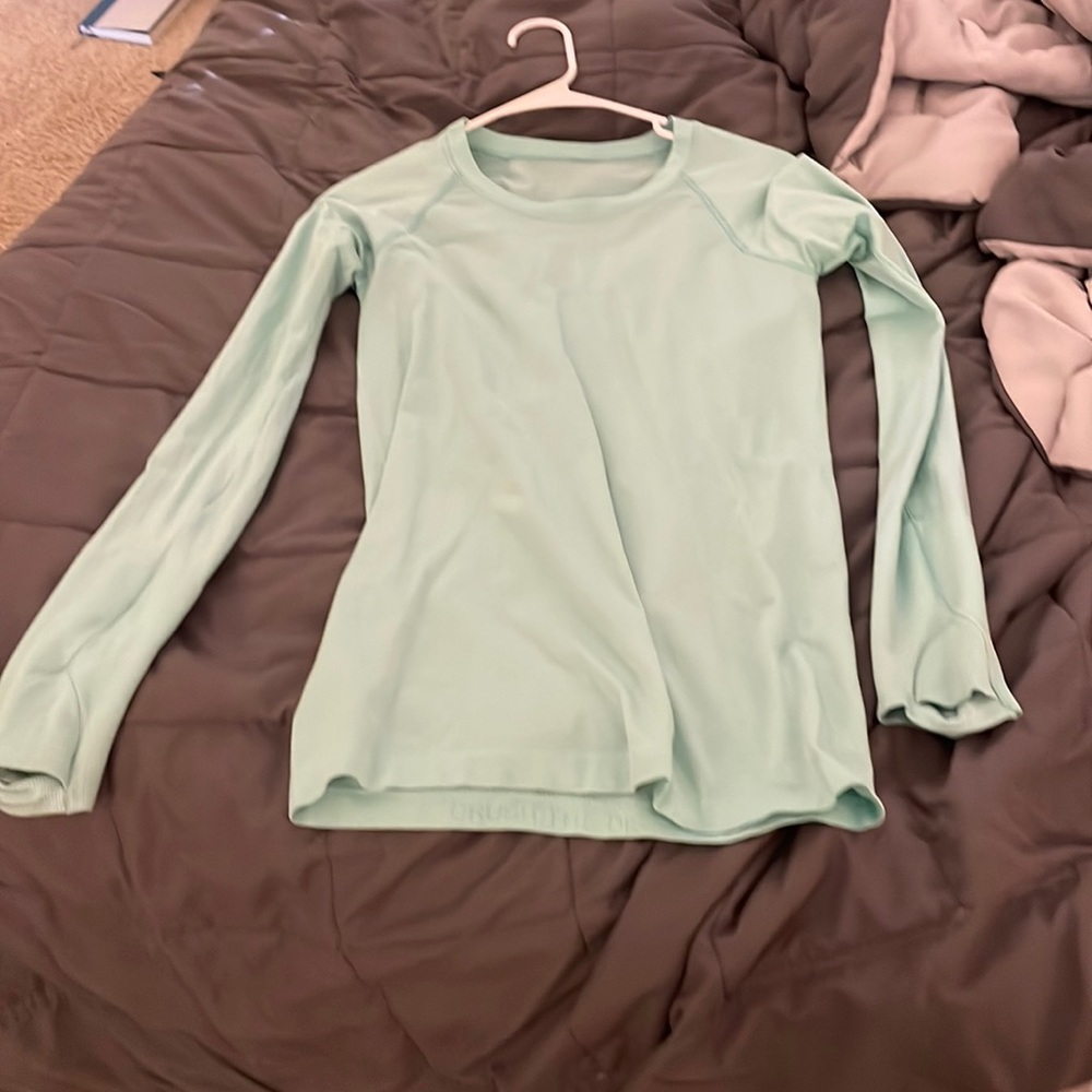 Mint green lulu lemon swiftly tech long sleeve